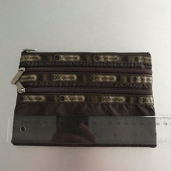 LeSportsac Pouch - Picture 1 of 3